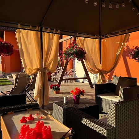 Luxury Apartment Megy Оточац Екстер'єр фото