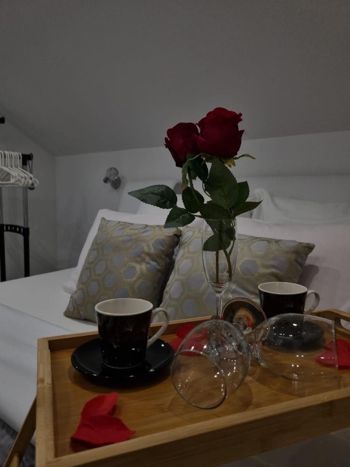Luxury Apartment Megy Оточац Екстер'єр фото